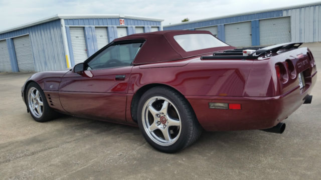 1993 Chevrolet Corvette 40th Anniversary Edition (Z25 PACKAGE) Convertible. 1993 Chevrolet Corvette 40th Anniversary Edition Convertible 2-Door