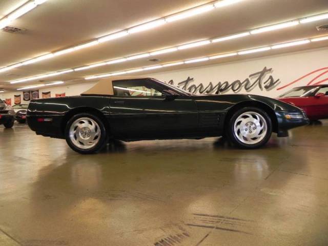 1993 Chevrolet Corvette Base 2dr Convertible