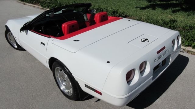 1993 Chevrolet Corvette 2Dr - photo 2