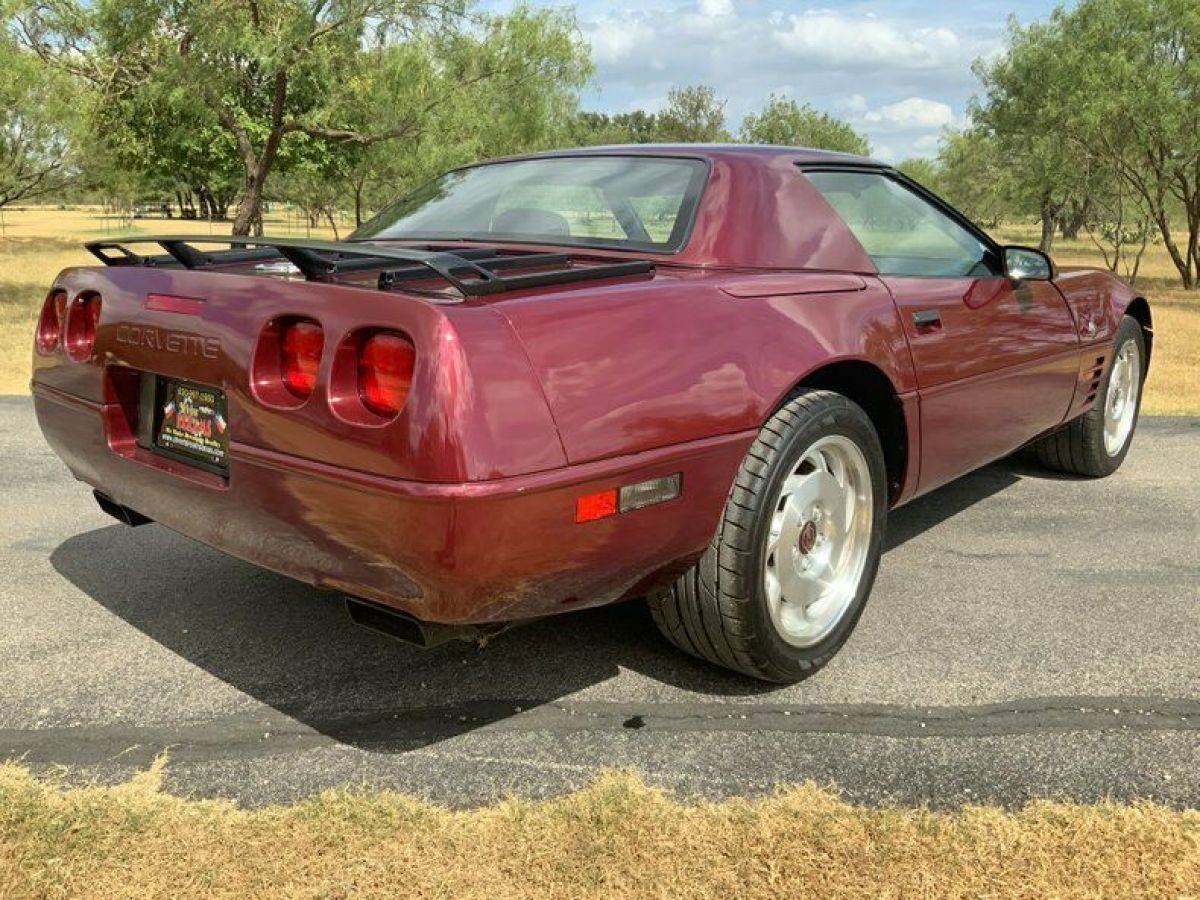 1993 Chevrolet Corvette Convertible, 1039 Miles, Pristine - photo 6