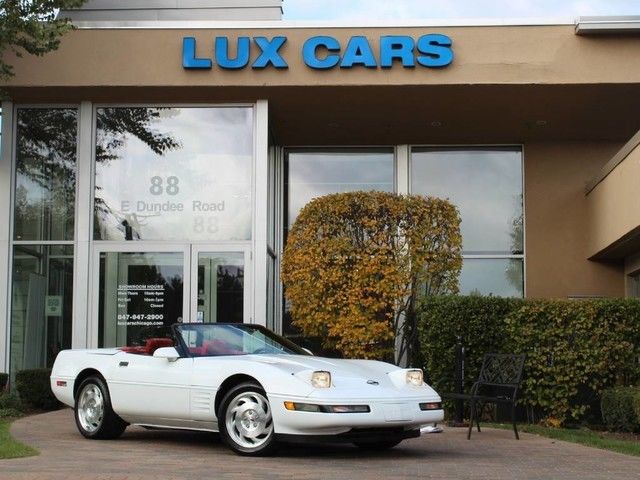 1993 Chevrolet Corvette Convertible 23968 Miles White Convertible 5.7L 8-Cyl Eng 1993 Chevrolet Corvette Convertible
