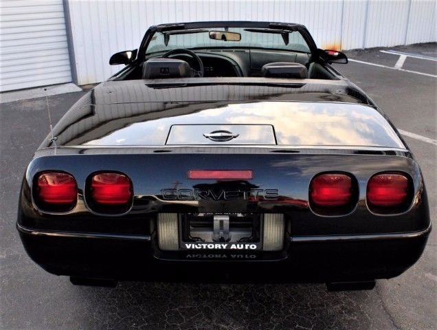 1993 Chevrolet Corvette Convertible - photo 7
