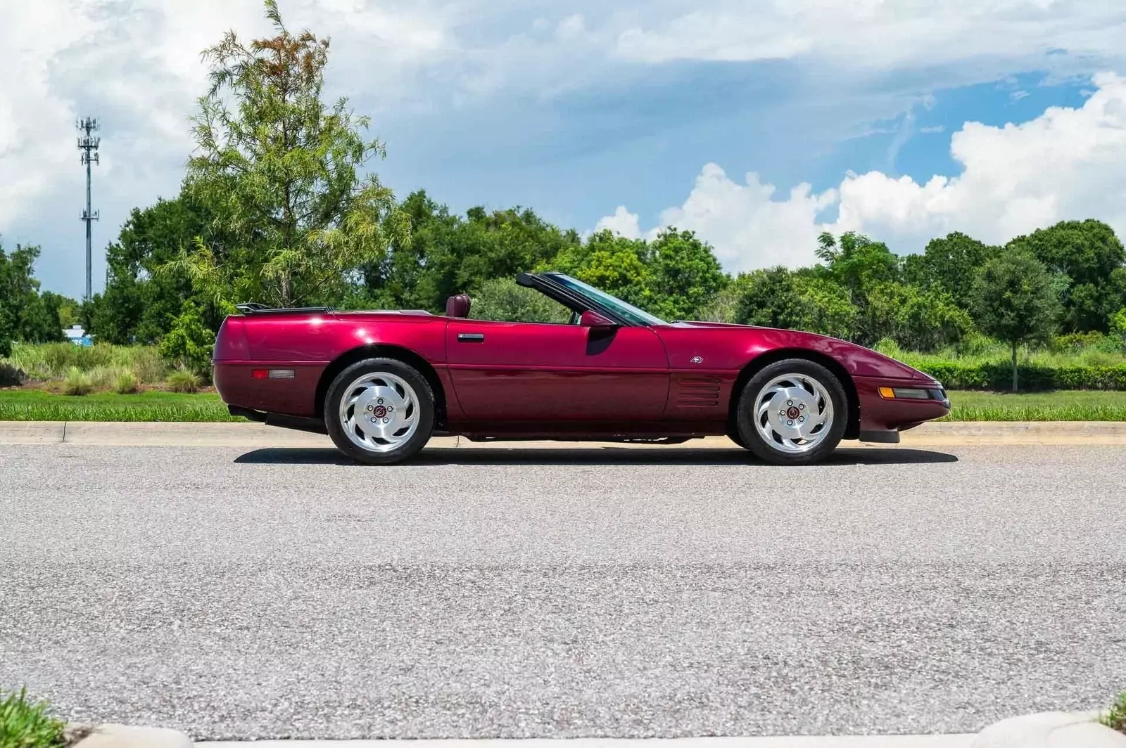 1993 Chevrolet Corvette Convertible LOW MILES - photo 7