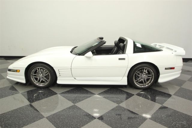 1993 Chevrolet Corvette - photo 2