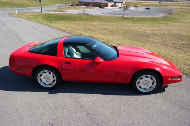 1993 Chevrolet Corvette 1993 Corvette Coupe *25kOrigMiles*AllOrigDocs*Z07 - photo 2
