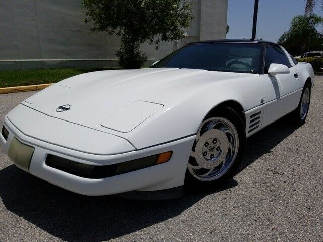 1993 Chevrolet Corvette COUPE~ 6-SPEED~ FACTORY CHROME~WHOLESALE PRICE! - photo 4