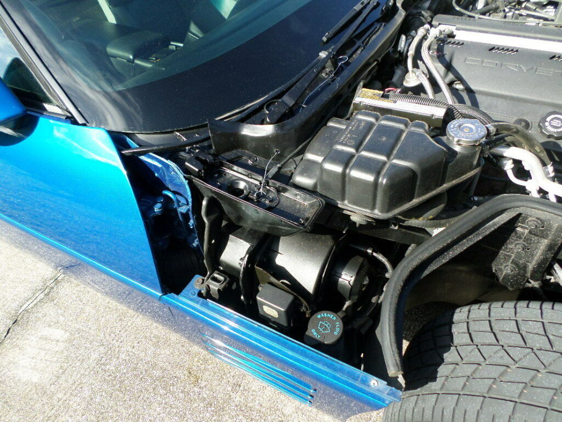 1993 Chevrolet Corvette - photo 10