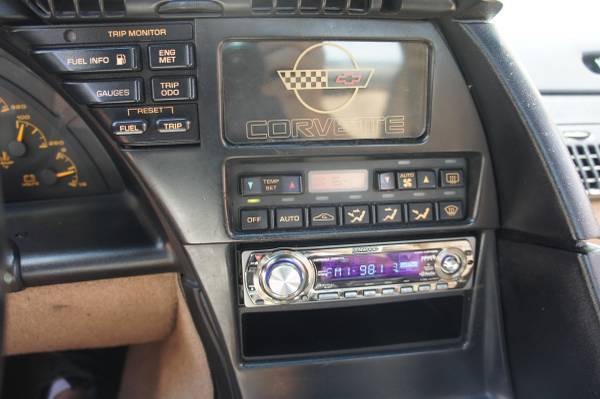 1993 Chevrolet Corvette - photo 13