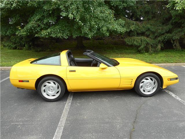 1993 Chevrolet Corvette TARGA TOP ONLY 2K MILES 40TH ANNY CLEAR CARFAX - photo 2