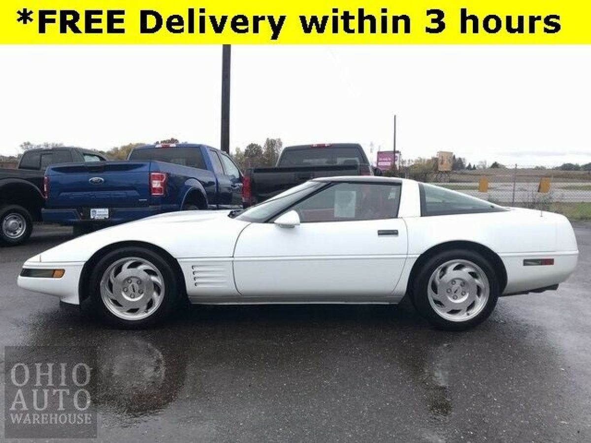 1993 Chevrolet Corvette Base 61K LOW MILES Automatic Cln Carfax We Finance - photo 4