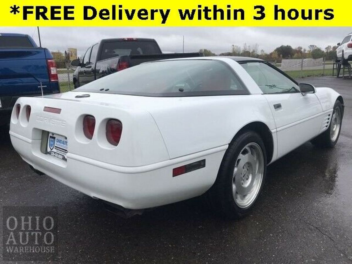 1993 Chevrolet Corvette Base 61K LOW MILES Automatic Cln Carfax We Finance - photo 8