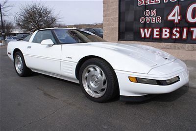 1993 Chevrolet Corvette ZR-1 405hp 6-Speed White 40th Anniversary Rare ZR1 Low M 1993 Chevrolet Corvette ZR-1