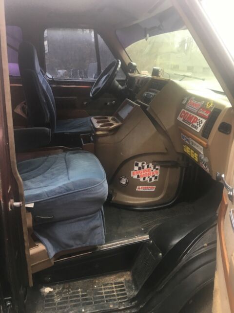 1993 Chevrolet G20 Van Sportvan - photo 9