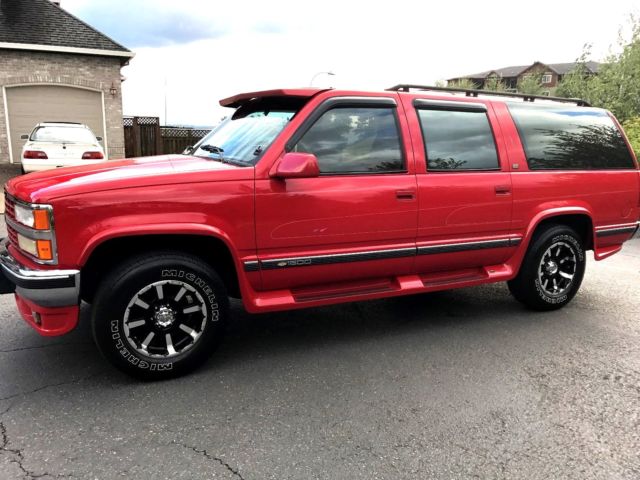1993 Chevrolet Gmc Silverado Tahoe Suburban 1500 Sport Utility 5.7L V8 4X4 4wd 1993 Chevrolet Suburban Silverado trail Boss Suburban Only99k Actual miles