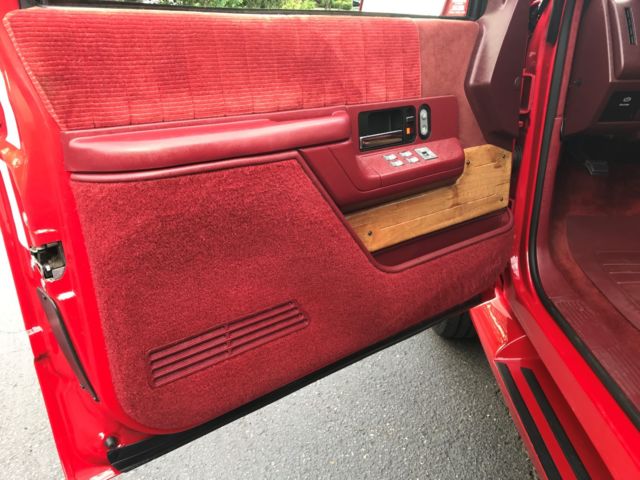 1993 Chevrolet Suburban Silverado trail Boss Suburban Only99k Actual miles - photo 10