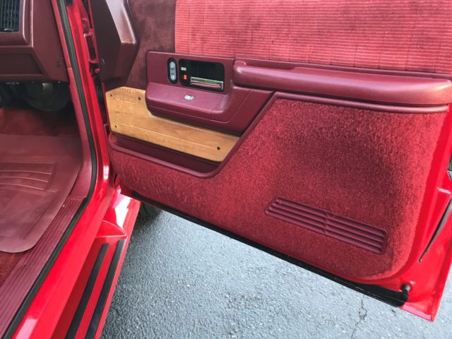 1993 Chevrolet Suburban Silverado trail Boss Suburban Only99k Actual miles - photo 13
