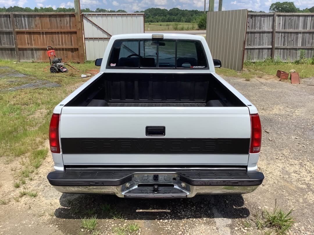 1993 Chevrolet C/K Pickup 1500 C1500 - photo 11