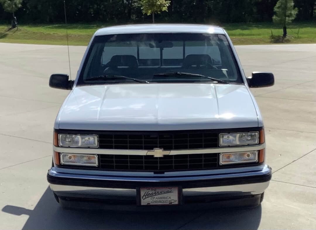 1993 Chevrolet C/K Pickup 1500 C1500 - photo 2