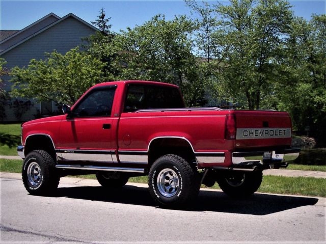 1993 Chevrolet C/K Pickup 1500 Silverado Reg. Cab, Short Box - photo 5