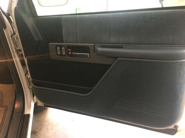 1993 Chevrolet Silverado 1500 Z71 - photo 11