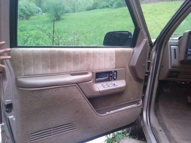 1993 Chevrolet Suburban - photo 6