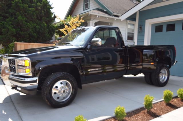 1993 Chevrolet Silverado 3500 Reg. Cab 4WD - photo 2