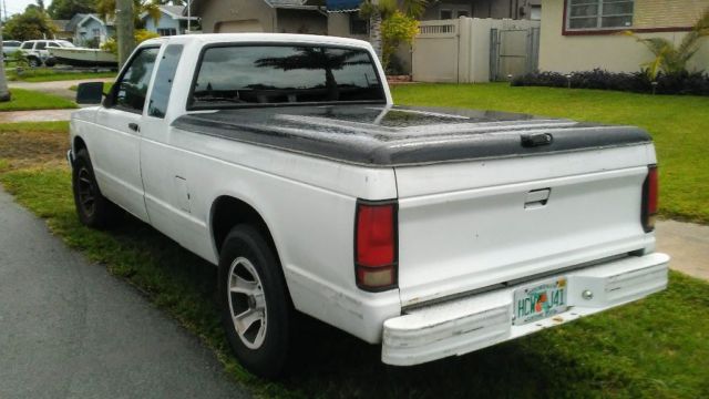 1993 Chevrolet Other Pickups Tahoe - photo 3