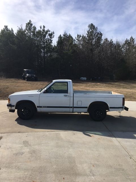 1993 Chevrolet S-10 Tahoe - photo 2
