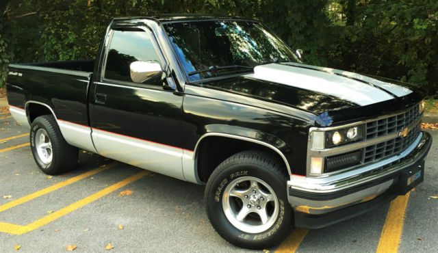 1993 Chevrolet C/K Pickup 1500 - photo 4