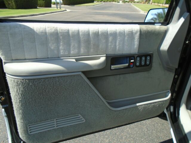 1993 Chevrolet Silverado 1500 C1500 - photo 13