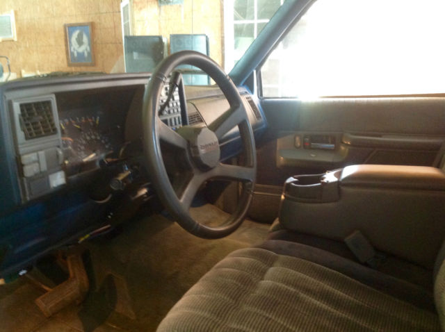 1993 Chevrolet C/K Pickup 3500 - photo 9