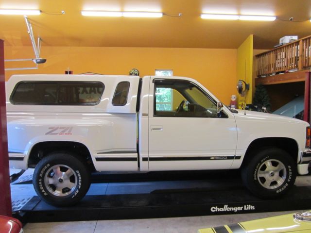 1993 Chevrolet Silverado 4X4 Shortbed One Owner All Original with 65,070 Miles!! 1993 Chevrolet C/K Pickup 1500 Silverado