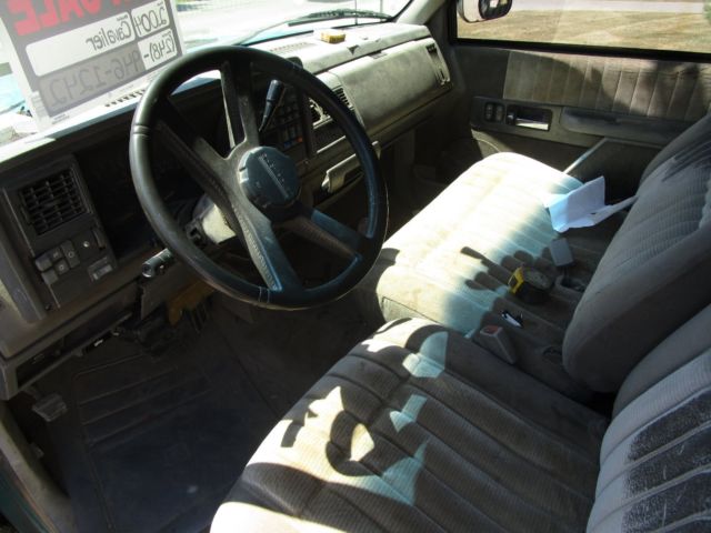 1993 Chevrolet C/K Pickup 3500 - photo 5