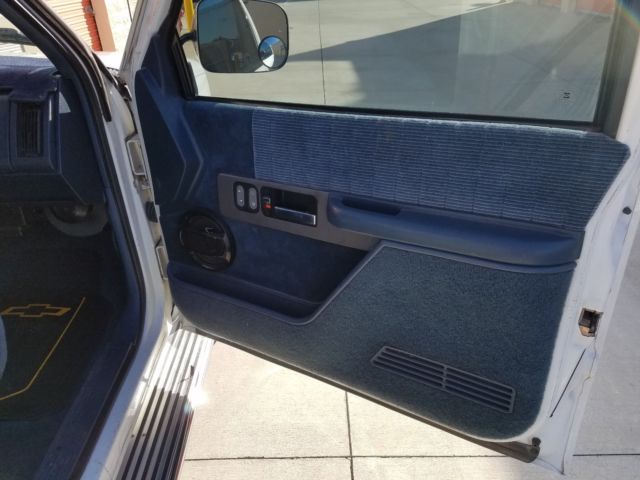 1993 Chevrolet Silverado 2500 Full Trim - photo 10