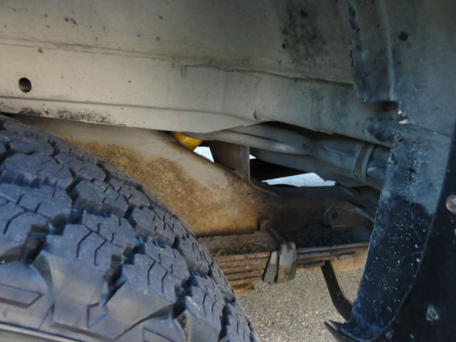 1993 Chevrolet Suburban 2500 - photo 11