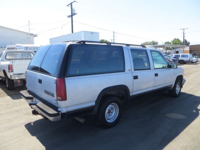 1993 Chevrolet Suburban Cheyenne - photo 6
