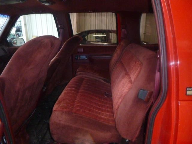 1993 Chevrolet Suburban K1500 4WD - photo 11
