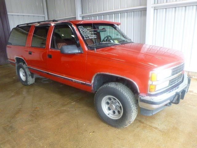 1993 Chevrolet Suburban K1500 4WD - photo 2