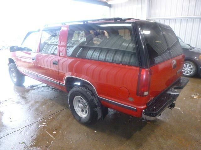 1993 Chevrolet Suburban K1500 4WD - photo 3