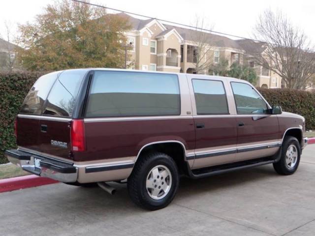 1993 Chevrolet Suburban LT LEATHER 3RD ROW 4X4 63K MILES CLEAN GARAGED WOW - photo 11