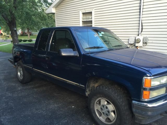 1993 Chevrolet C/K Pickup 1500 1500 - photo 2