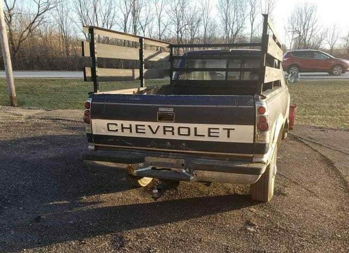 1993 Chevrolet C/K Pickup 2500 - photo 7