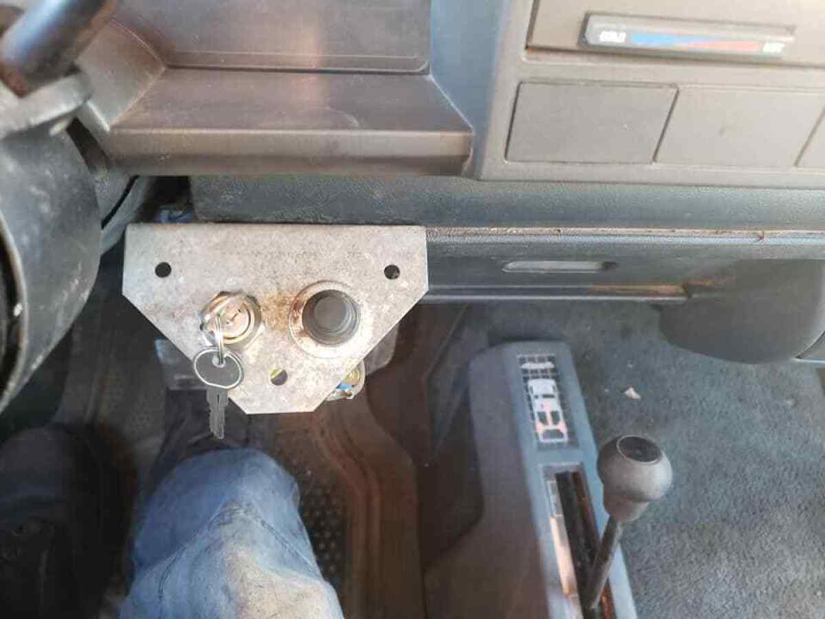 1993 Chevrolet C/K Pickup 2500 - photo 9