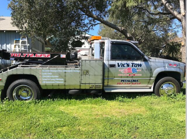 1993 Chevy 3500 HD Tow truck - $12500 (petaluma) 1993 Chevrolet HD