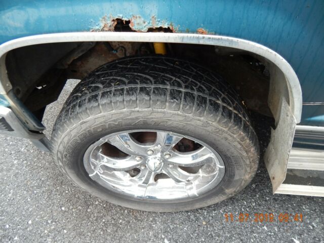 1993 Chevrolet Blazer LS - photo 8