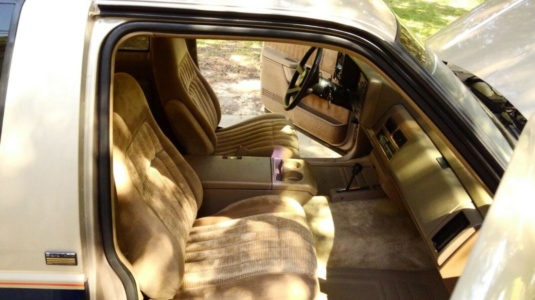 1993 Chevrolet Blazer K5 4X4 Silverado - photo 9