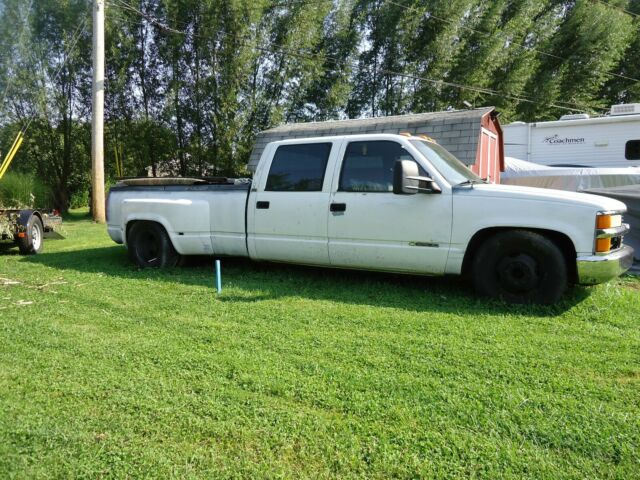 1993 Chevy C3500 Crew Cab, Long bed ,Dually, 454 bbc , automatic 2wd, lowered 1993 Chevrolet Other Pickups