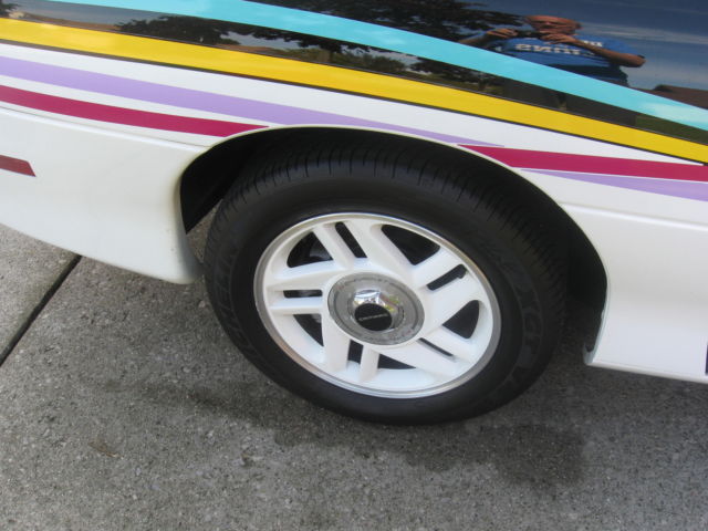1993 Chevrolet Camaro INDY PACE CAR 549 - photo 8