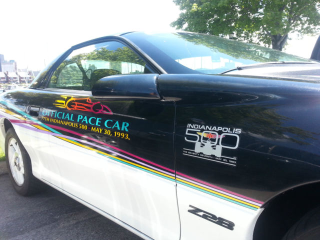 1993 Chevrolet Camaro Indy Pace Car - photo 6