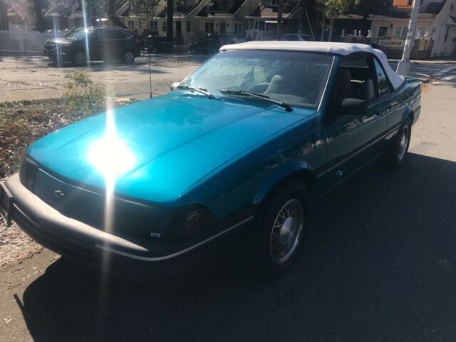 1993 Chevrolet Cavalier - photo 2